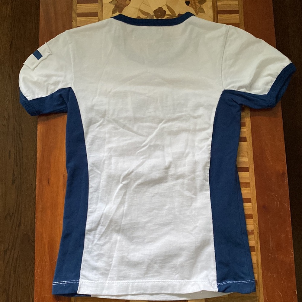 Finland white with navy short sleeved t shirt S - Picture 2 of 5